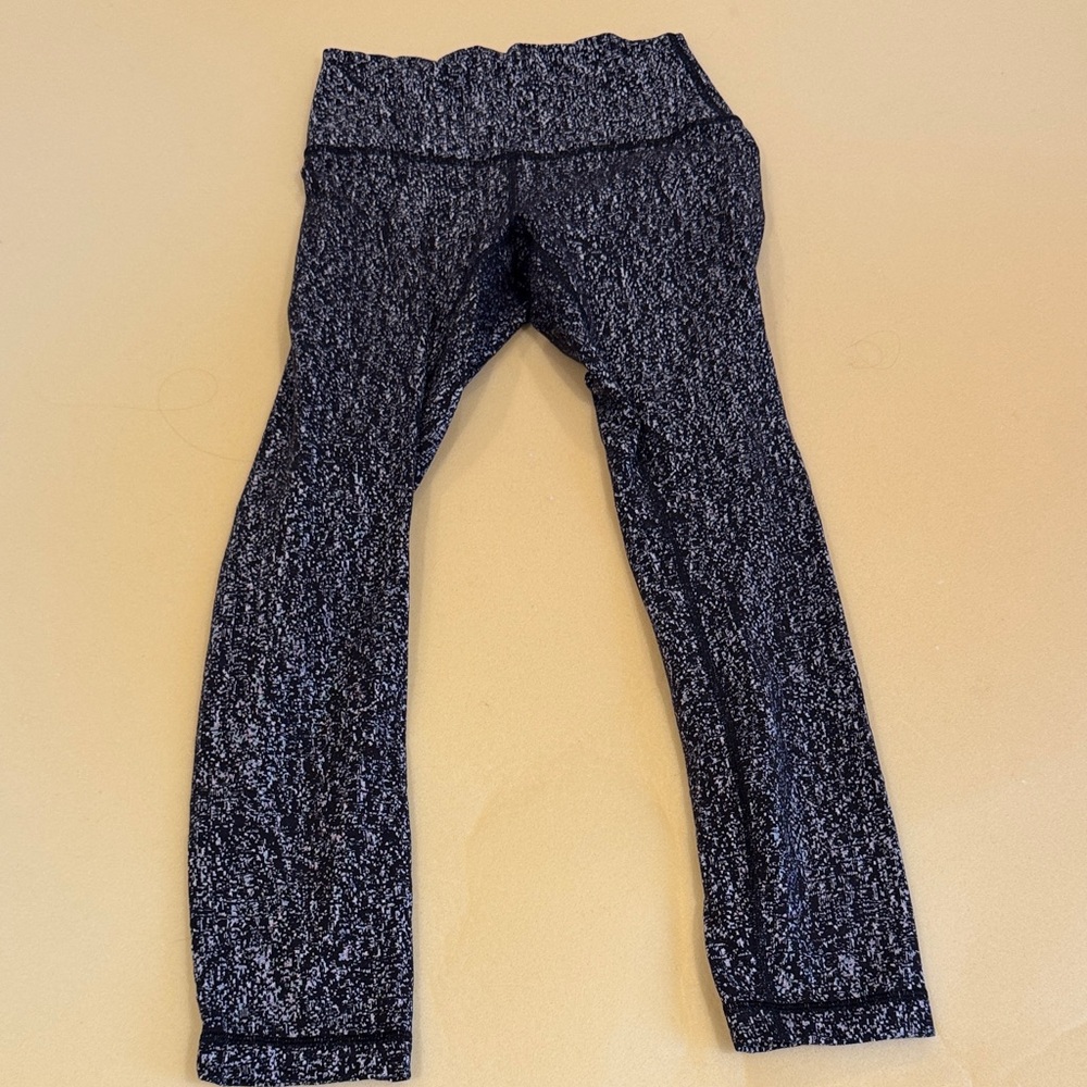 7/8 lulu lemon thermal legging